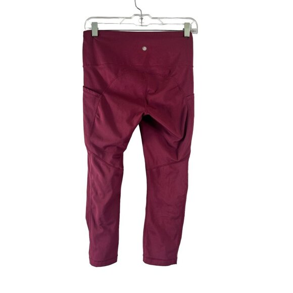 Yogalicious  Lux Women's Pocket Workout Capris - Picture 2 of 7